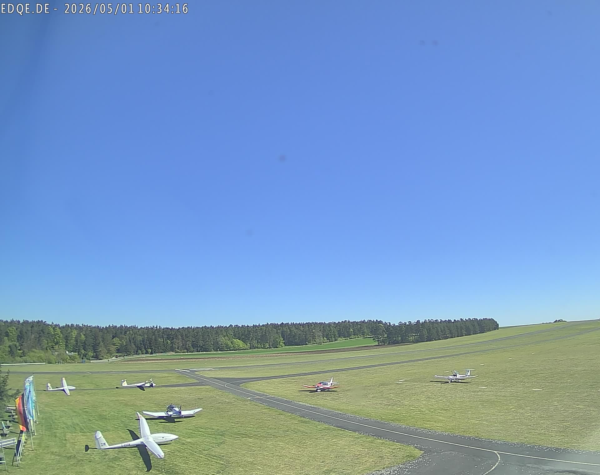 EDQE Webcam-1