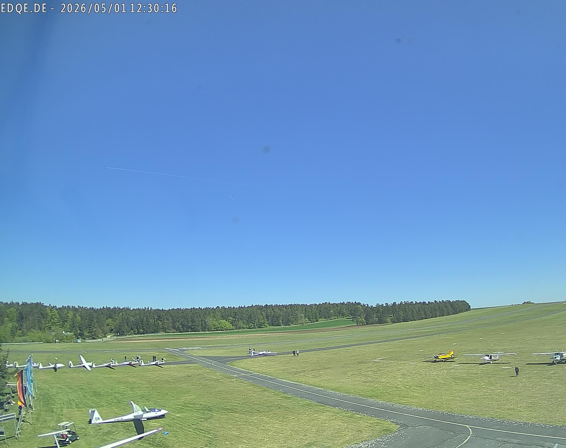 EDQE Webcam-1