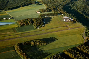 Der Flugplatz Burg Feuerstein von Norden aus